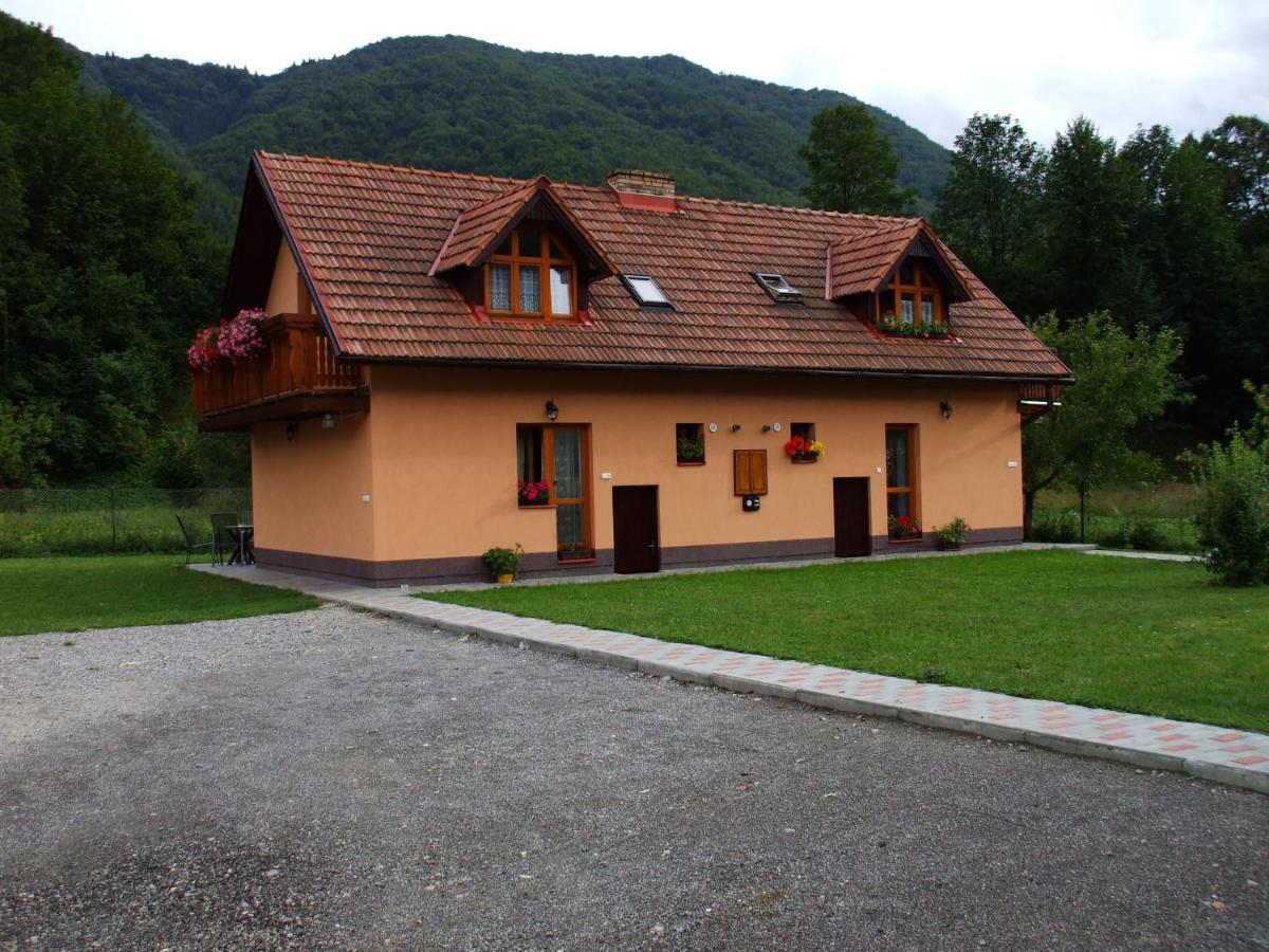 Privat Sokolie Apartment Terchová Exterior foto